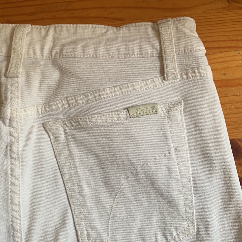 White jeans - Picture 5 of 7